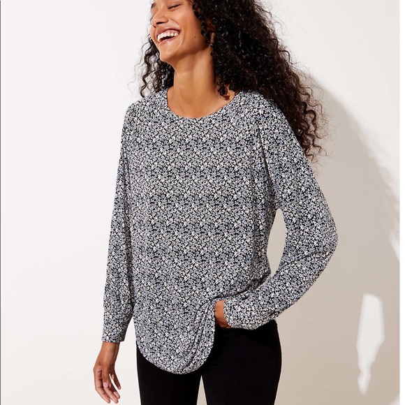 LOFT Vine Dolman Shirttail Tee - Picture 2 of 8